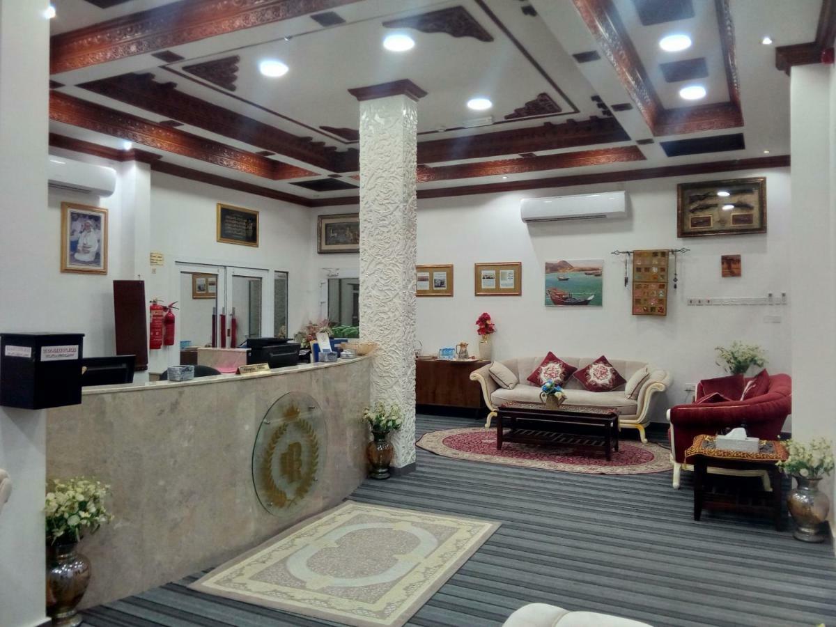 Sur Bandar Al Ayjah Hotel Apartments Exterior foto